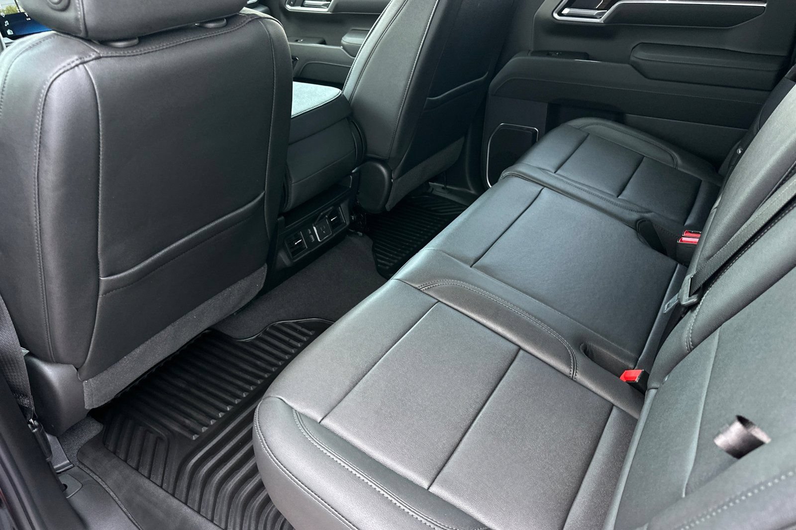 New 2026 Chevrolet Silverado 1500 LT w/ Leather Package RWD image 12