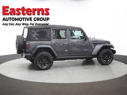 Used 2023 Jeep Wrangler Unlimited w/ Cold Weather Group AWD/4WD image 43