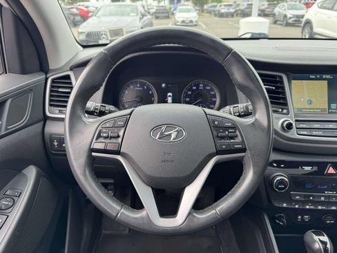 Used 2016 Hyundai Tucson Limited w/ Option Group 03 AWD/4WD image 15