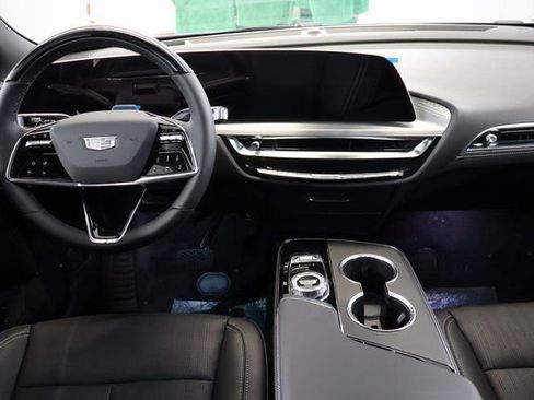 New 2026 Cadillac Lyriq Luxury image 13