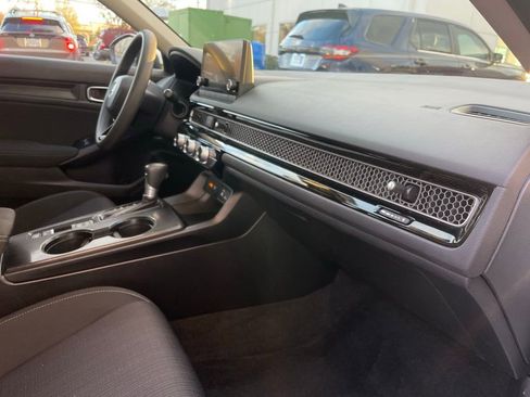 Certified 2024 Honda Civic LX image 30