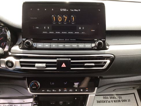 Used 2022 Kia Seltos SX w/ Sunroof Package AWD/4WD image 18
