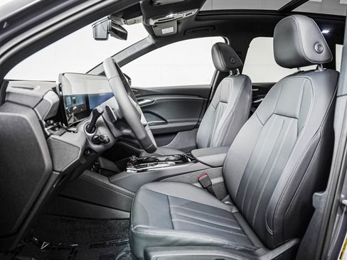 New 2027 Audi Q6 e-tron Premium Plus AWD/4WD image 11