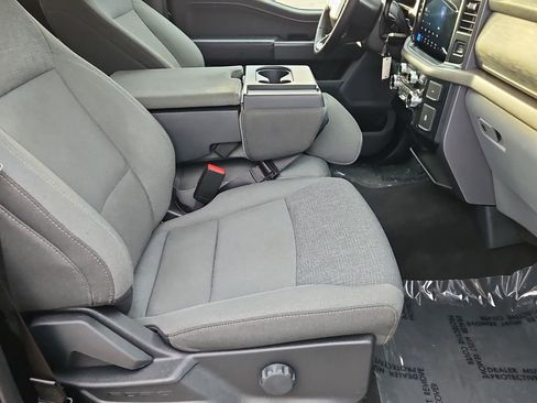 Used 2025 Ford F150 XLT w/ Equipment Group 301A Standard image 19