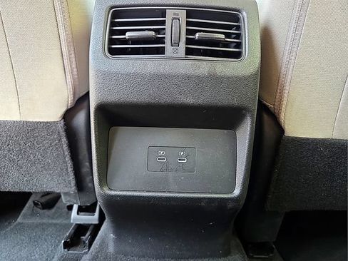 Used 2025 Nissan Rogue SV AWD/4WD image 15