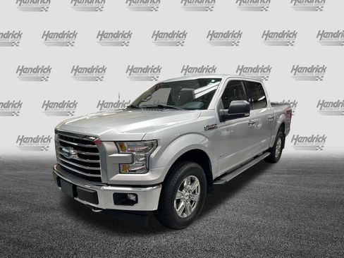 Used 2017 Ford F150 XLT w/ Equipment Group 302A Luxury AWD/4WD image 3