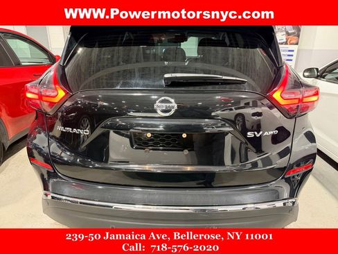 Used 2021 Nissan Murano SV image 3