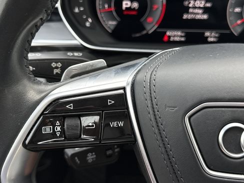 Used 2021 Audi A8 L 4.0T image 16
