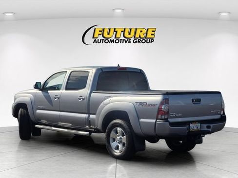 Used 2015 Toyota Tacoma PreRunner w/ TRD Sport Package RWD image 7