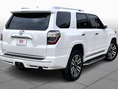 Used 2020 Toyota 4Runner Limited image 12