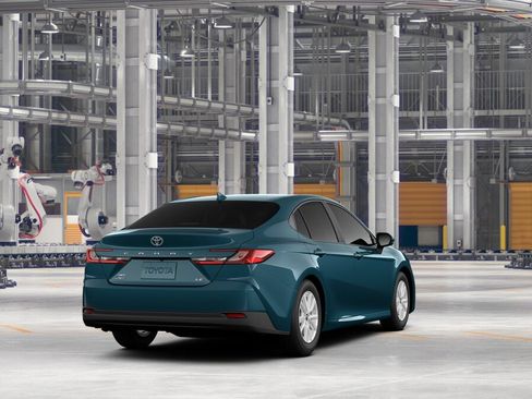 New 2026 Toyota Camry LE AWD/4WD image 9