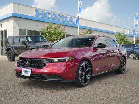 Used 2026 Honda Accord Sport image 1