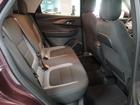 Used 2023 Chevrolet TrailBlazer LT w/ Convenience Package AWD/4WD image 30