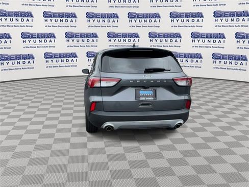 Used 2022 Ford Escape S image 7