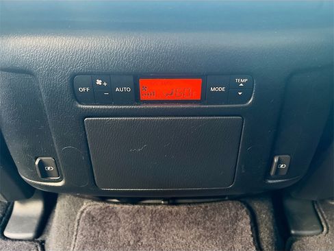 Used 2019 Nissan Armada SL w/ Premium Package image 26