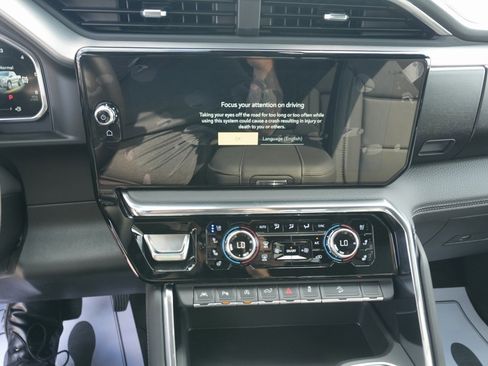 New 2026 GMC Sierra 1500 Denali w/ Technology Package image 21