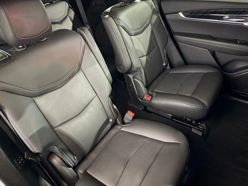 Used 2024 Cadillac XT6 Premium Luxury FWD image 46