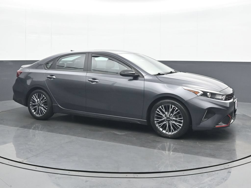Used 2023 Kia Forte GT-Line w/ GT-Line Premium Package FWD image 8