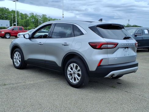 Used 2023 Ford Escape Active AWD/4WD image 4