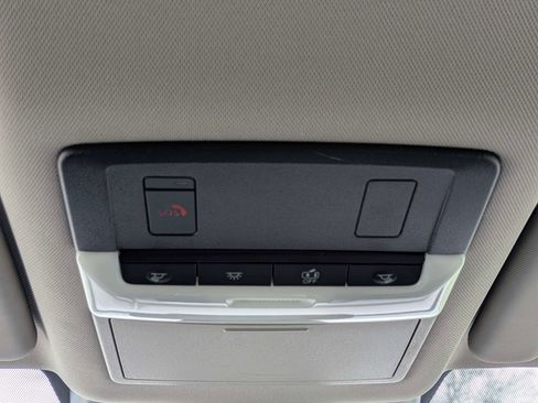Used 2023 Nissan Rogue SV FWD image 22
