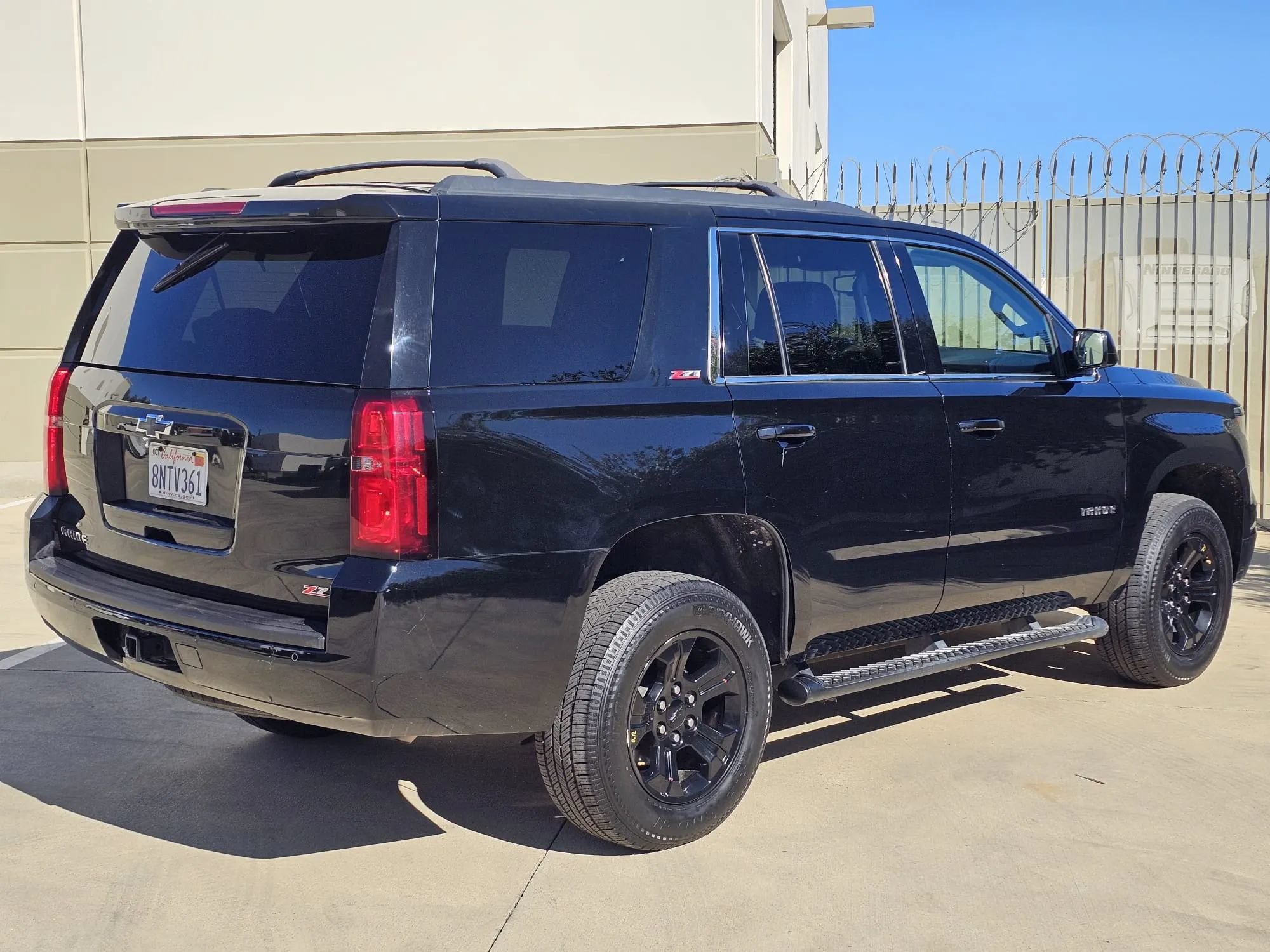 Used 2017 Chevrolet Tahoe LT w/ Z71 Midnight Edition AWD/4WD image 5