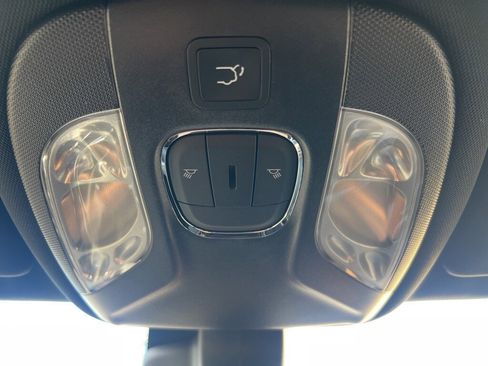 New 2026 Jeep Compass Limited image 32