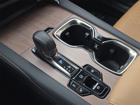 Used 2023 Lexus RX 350 w/ Cold Area Package image 20