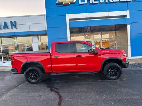Used 2024 Chevrolet Silverado 1500 ZR2 w/ ZR2 Bison Edition image 3