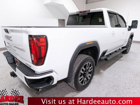 Used 2022 GMC Sierra 2500 AT4 w/ AT4 Preferred Package image 5