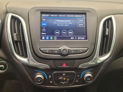 Used 2021 Chevrolet Equinox LT image 25