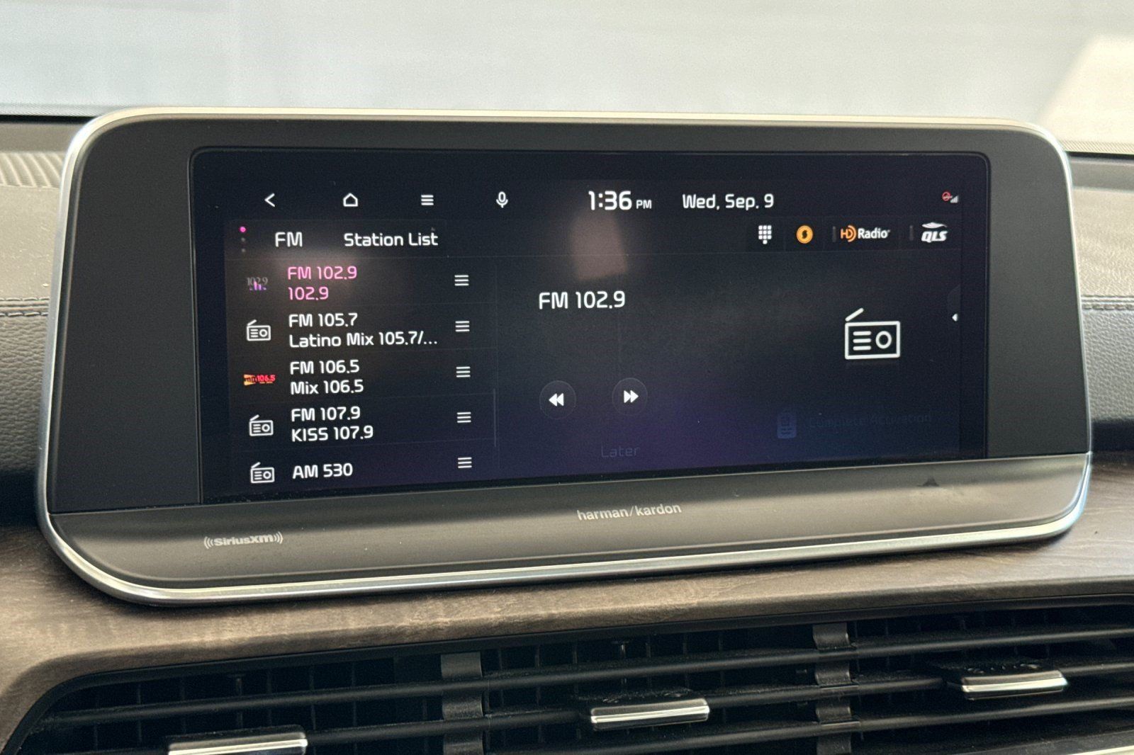 Used 2022 Kia Telluride SX w/ SX Prestige Package AWD/4WD image 26