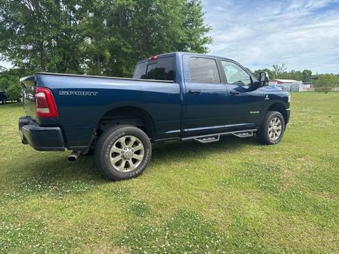 Used 2024 RAM 2500 Laramie w/ Sport Appearance Package image 8