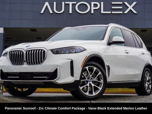 Used 2025 BMW X5 xDrive50e AWD/4WD image 1