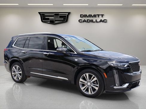 Used 2025 Cadillac XT6 Premium Luxury w/ Platinum Package AWD/4WD image 7