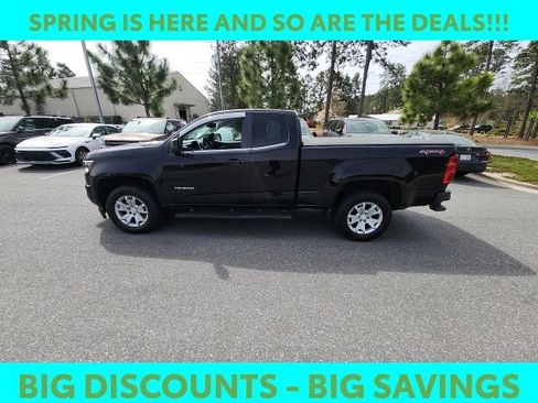 Used 2016 Chevrolet Colorado LT w/ LT Convenience Package image 8
