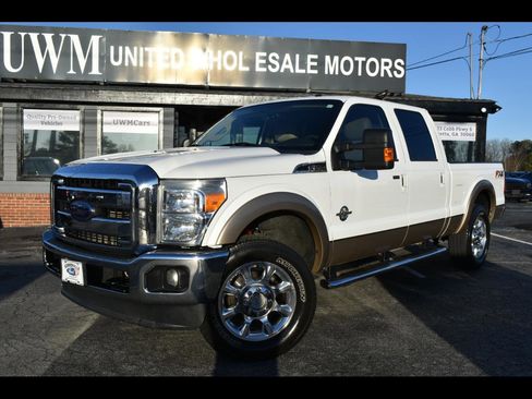 Used 2012 Ford F250 Lariat w/ Lariat Interior Pkg image 1