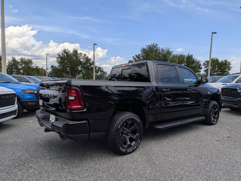New 2026 RAM 1500 Express AWD/4WD image 3