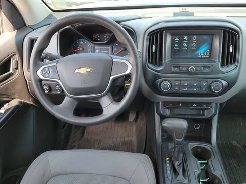 Used 2018 Chevrolet Colorado W/T w/ WT Convenience Package AWD/4WD image 9