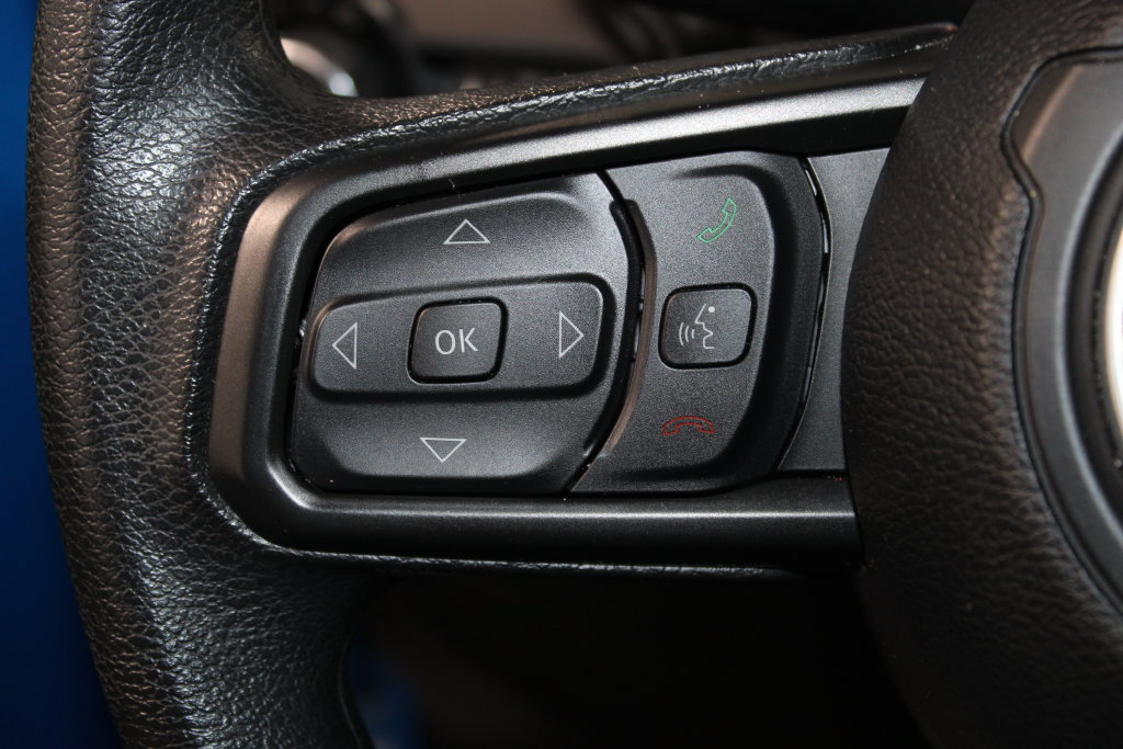 Used 2022 Jeep Gladiator Sport AWD/4WD image 22