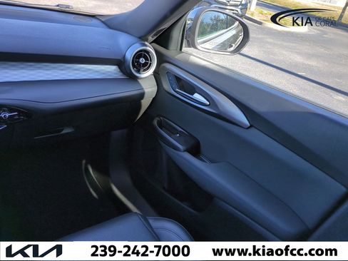 Used 2024 Alfa Romeo Tonale Ti w/ Premium Interior Package image 17