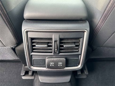 Used 2019 Subaru Forester Premium image 12