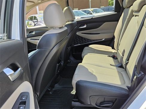 Used 2019 Hyundai Santa Fe SEL w/ Cargo Package image 7