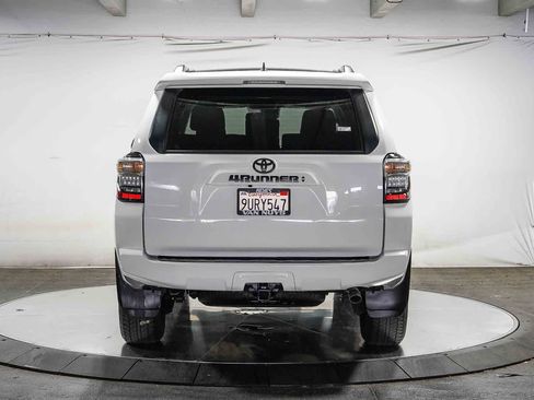 Certified 2023 Toyota 4Runner SR5 Premium w/ Moonroof Package AWD/4WD image 3