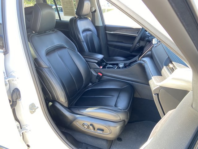 Used 2023 Jeep Grand Cherokee Limited AWD/4WD image 23