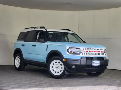 New 2026 Ford Bronco Sport Heritage w/ Convenience Package AWD/4WD image 1