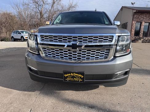 Used 2018 Chevrolet Tahoe LS image 2