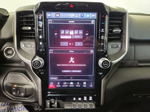 Used 2025 RAM 2500 Big Horn AWD/4WD image 11