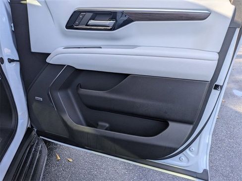 New 2026 Chevrolet Tahoe Premier image 39