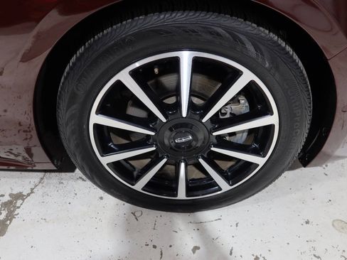 Used 2020 Lincoln Continental Reserve FWD image 41
