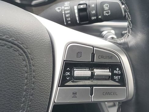 Used 2022 Kia Telluride EX image 25